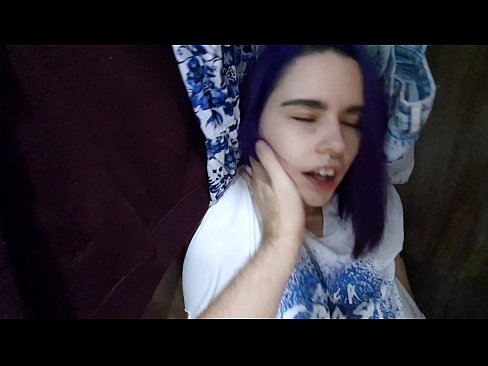 ❤️ Нашао сам своју сестру у орману и помогао јој да сврши Хард порно на sr.hotpornphotos.ru ❌